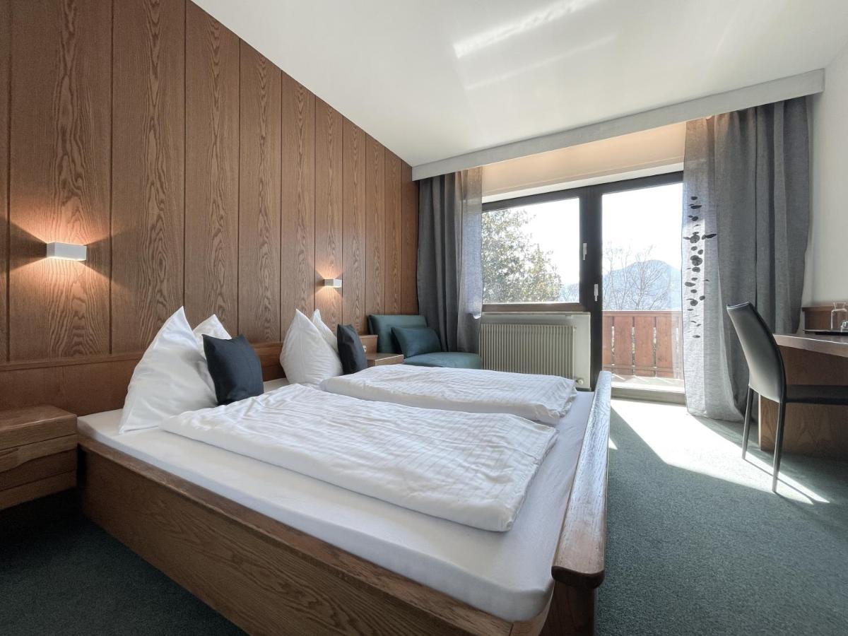 Hotel Schoenbrunn Merano Esterno foto