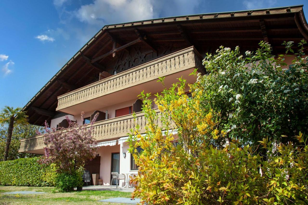 Hotel Schoenbrunn Merano Esterno foto