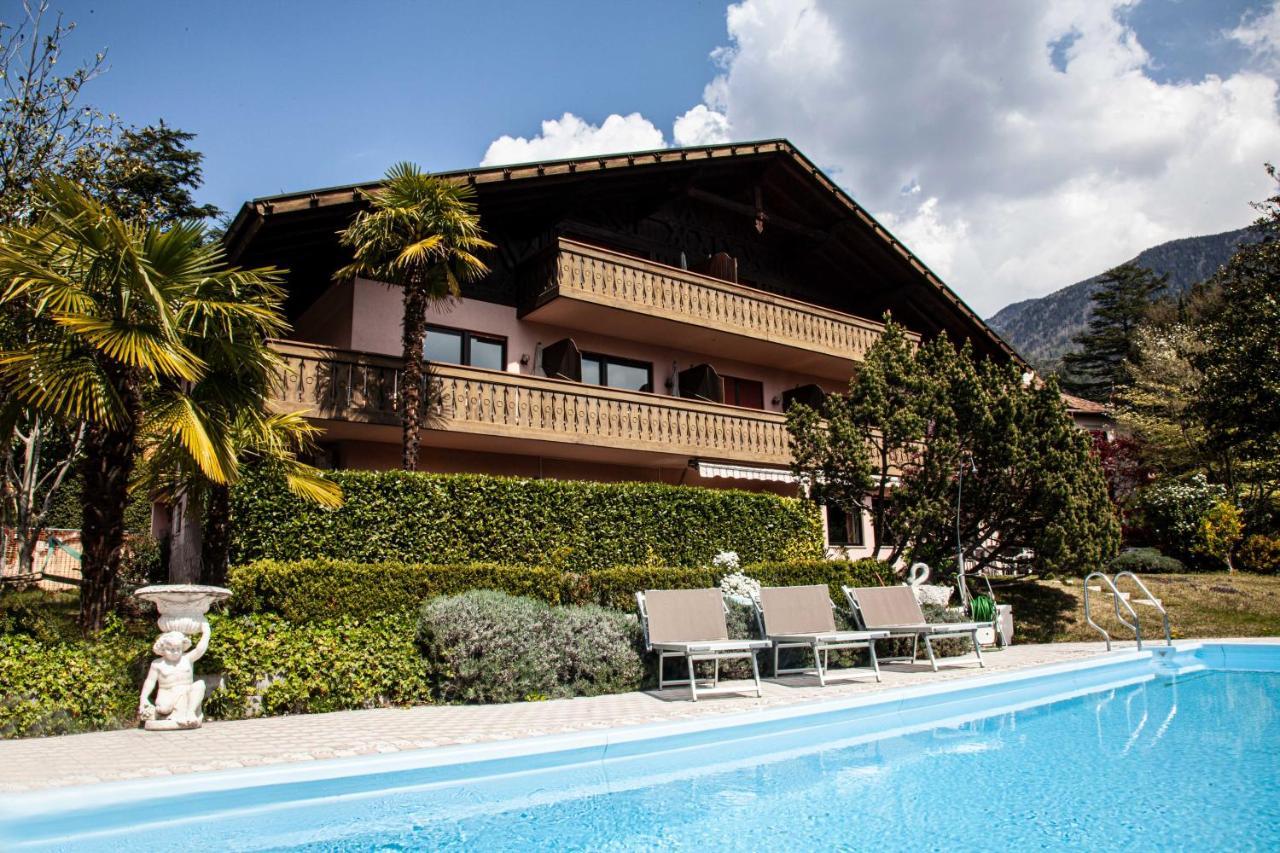Hotel Schoenbrunn Merano Esterno foto