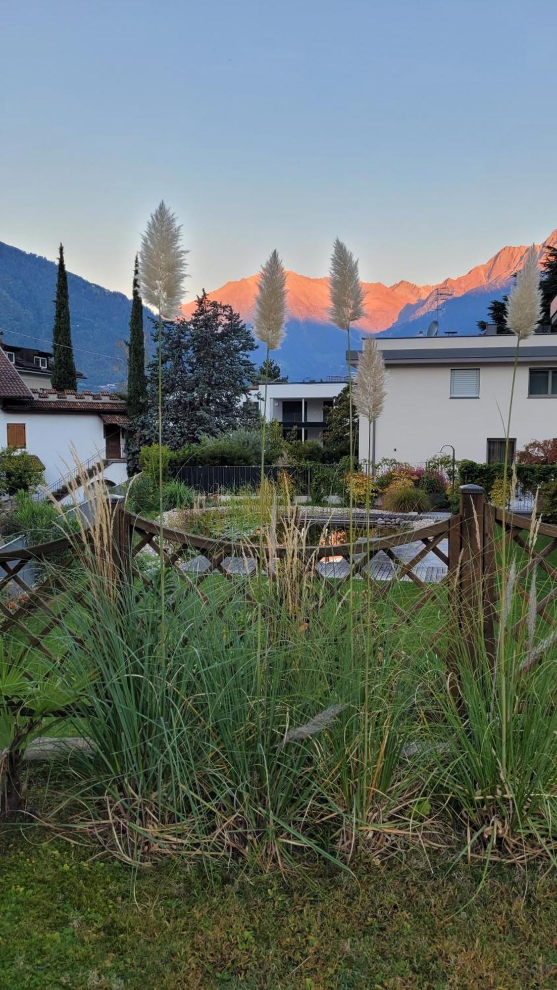 Hotel Schoenbrunn Merano Esterno foto