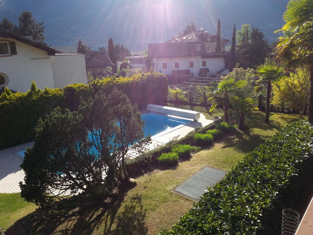 Hotel Schoenbrunn Merano Esterno foto